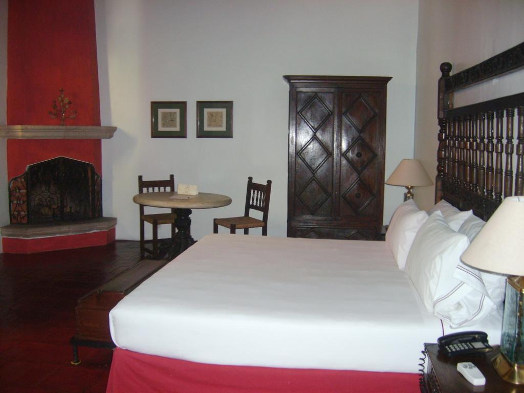 Hotel Casa Colonial - Adults Only Cuernavaca Pokój zdjęcie